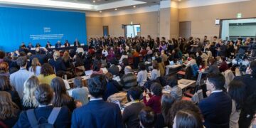 ‘플라스틱 협약’ 회의 8월 재개에…환경단체 “‘생산 감축’에 방점 둬야”