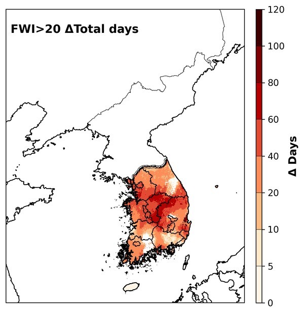 산업화 이전과 현재 지구 비교에서 산불 위험일(산불지수가 20이상)이 증가한 지역과 늘어간 기간 표시. 자료=그린피스